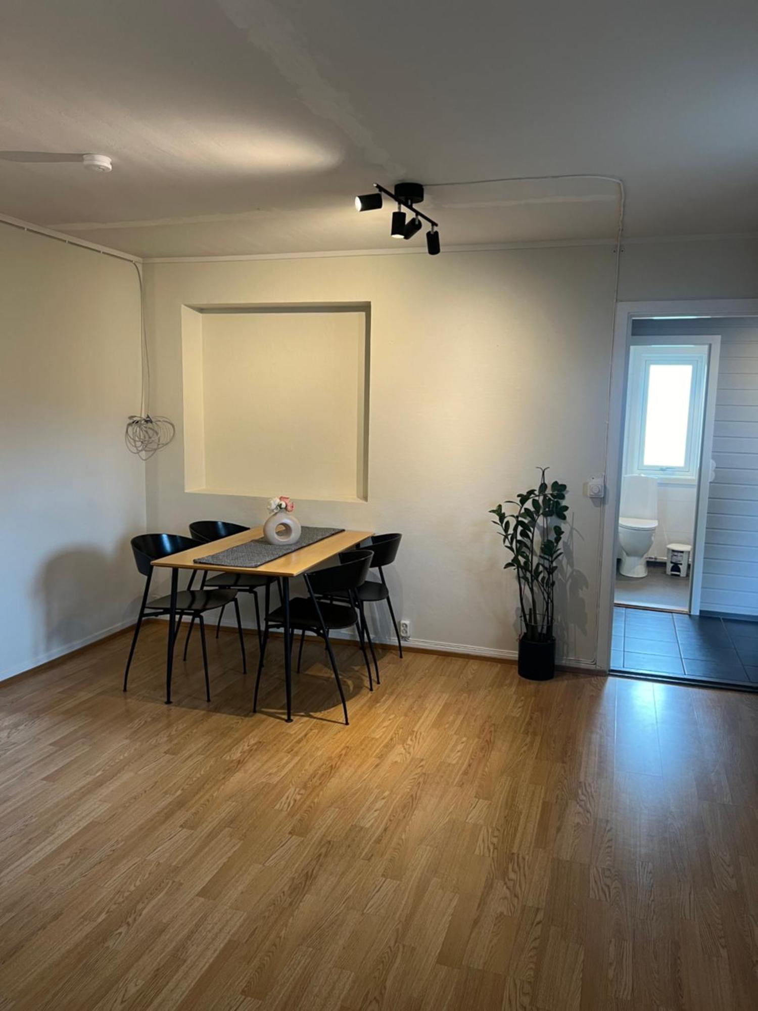 Sentrums Leilighet Kabelvåg Buitenkant foto